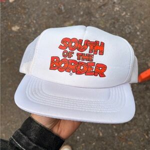 Vintage SOUTH OF THE BORDER trucker hat mesh foam white